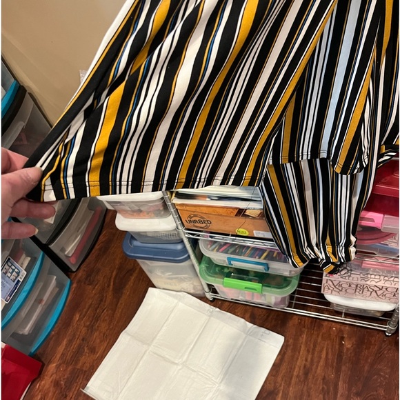 Work/dress slacks. Pull on, thin, silky feel, extremely comfortable - Picture 2 of 4